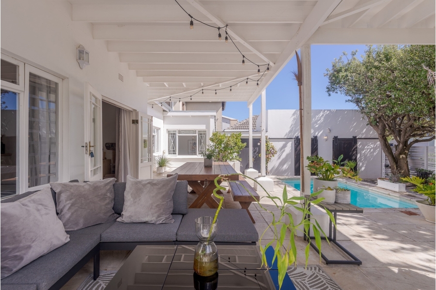 4 Bedroom Property for Sale in Kommetjie Western Cape